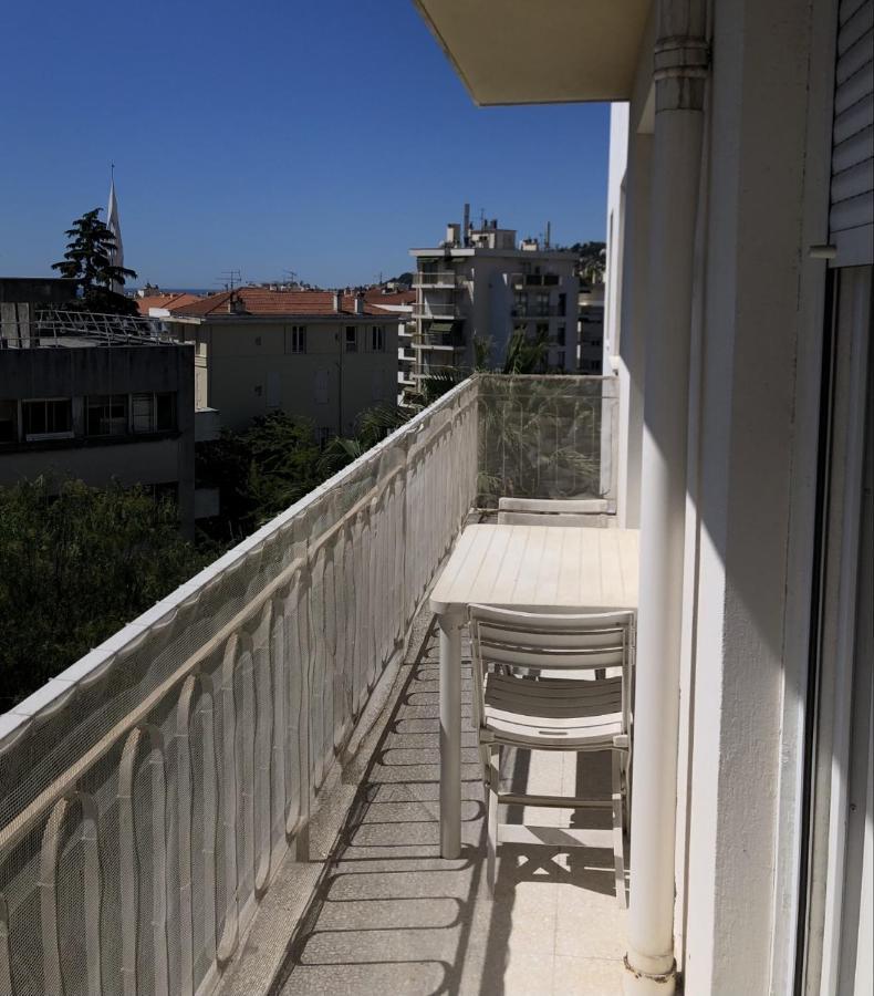 Appartement Spacieux Au Calme A Ница Екстериор снимка